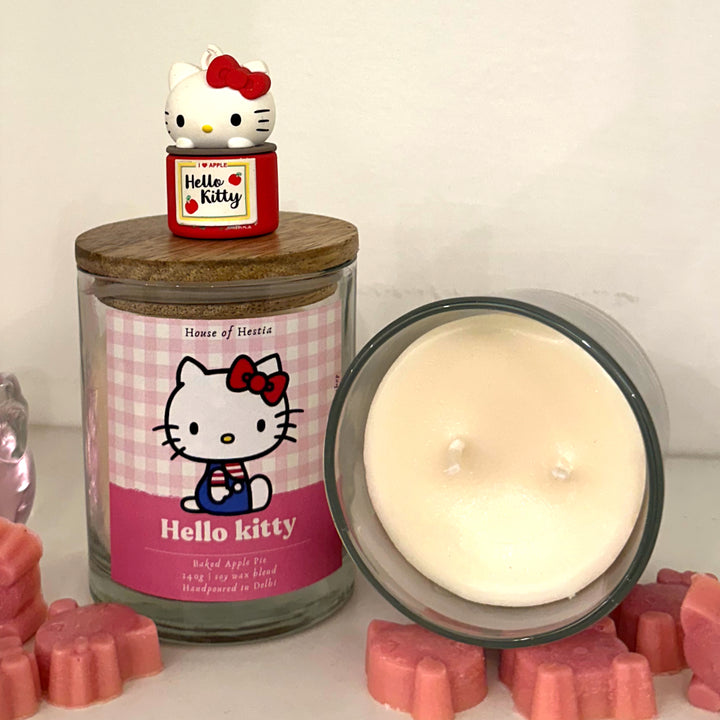 Hello Kitty candle